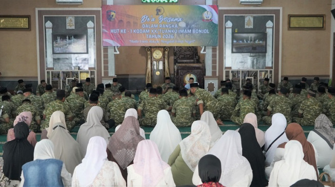 Peringati HUT ke-1 Kodam XX/Tuanku Imam Bonjol, Korem 042/Garuda Putih Gelar Doa Bersama